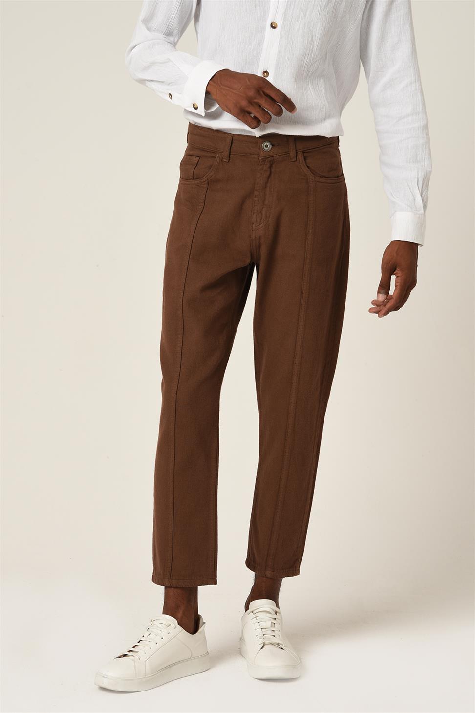 بنطال مخطط مفصل