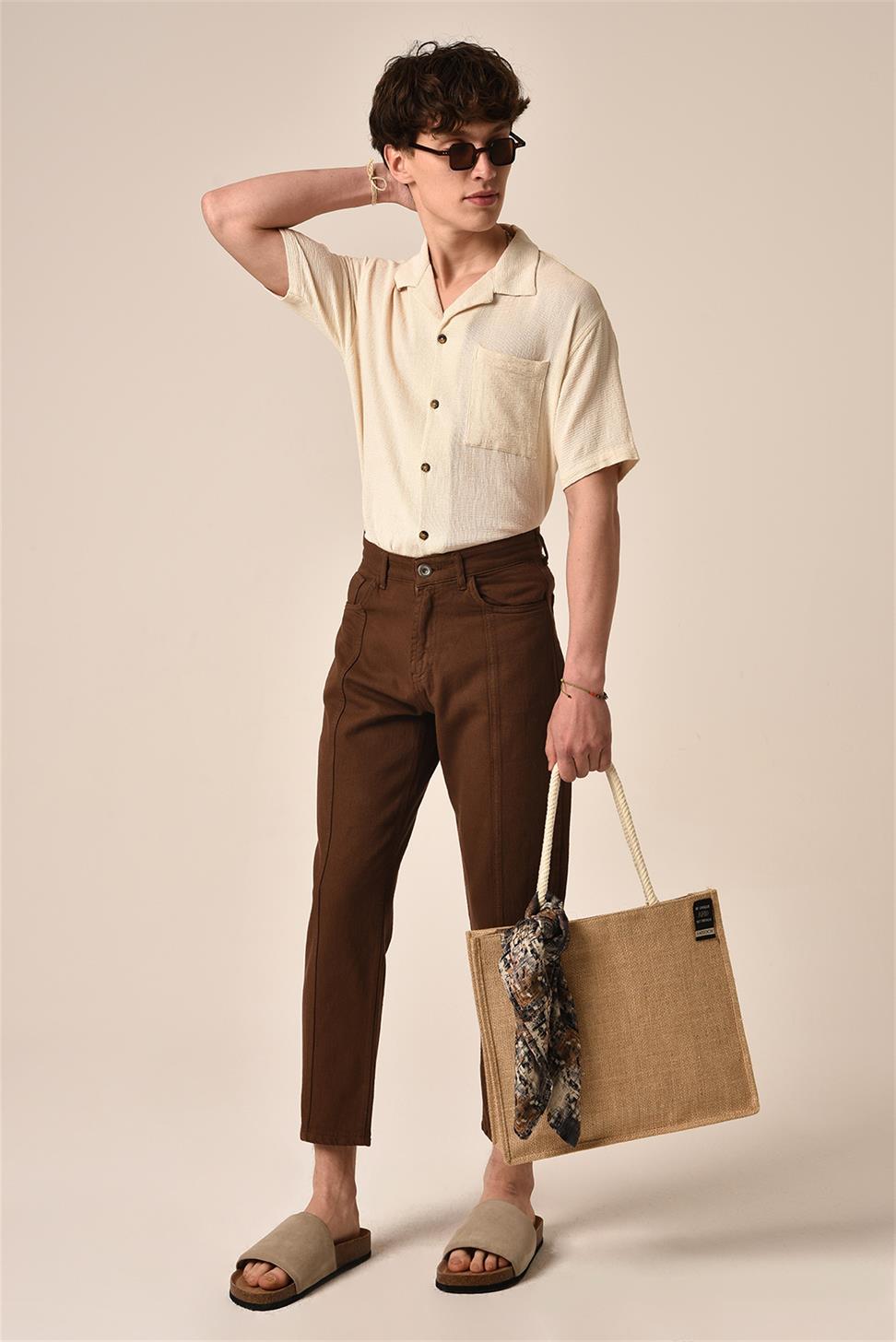 بنطال مخطط مفصل