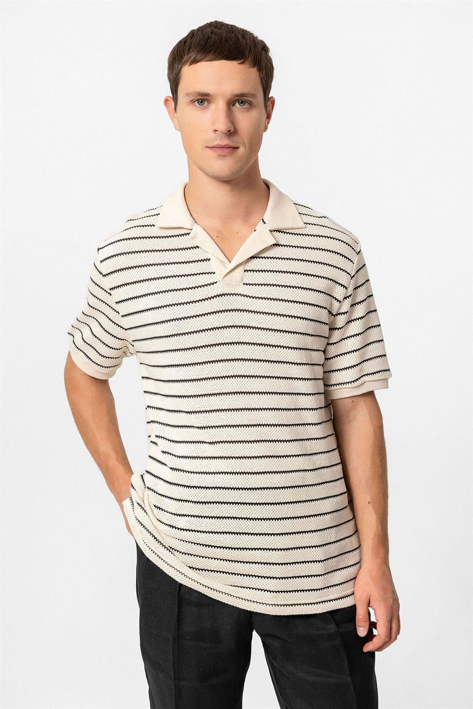 تي شيرت رجالي منسوج مخطط بياقة Apaş