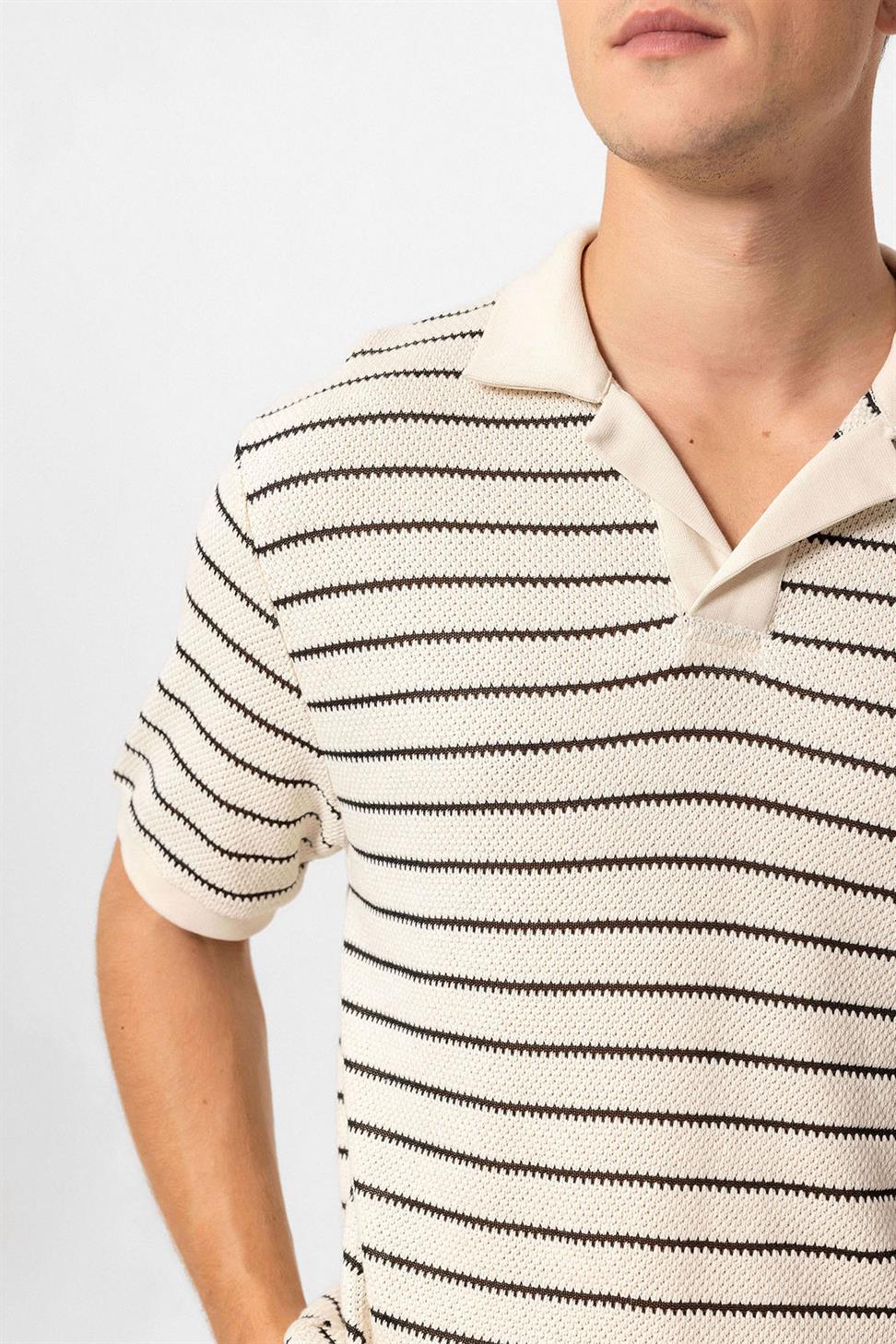 تي شيرت رجالي منسوج مخطط بياقة Apaş