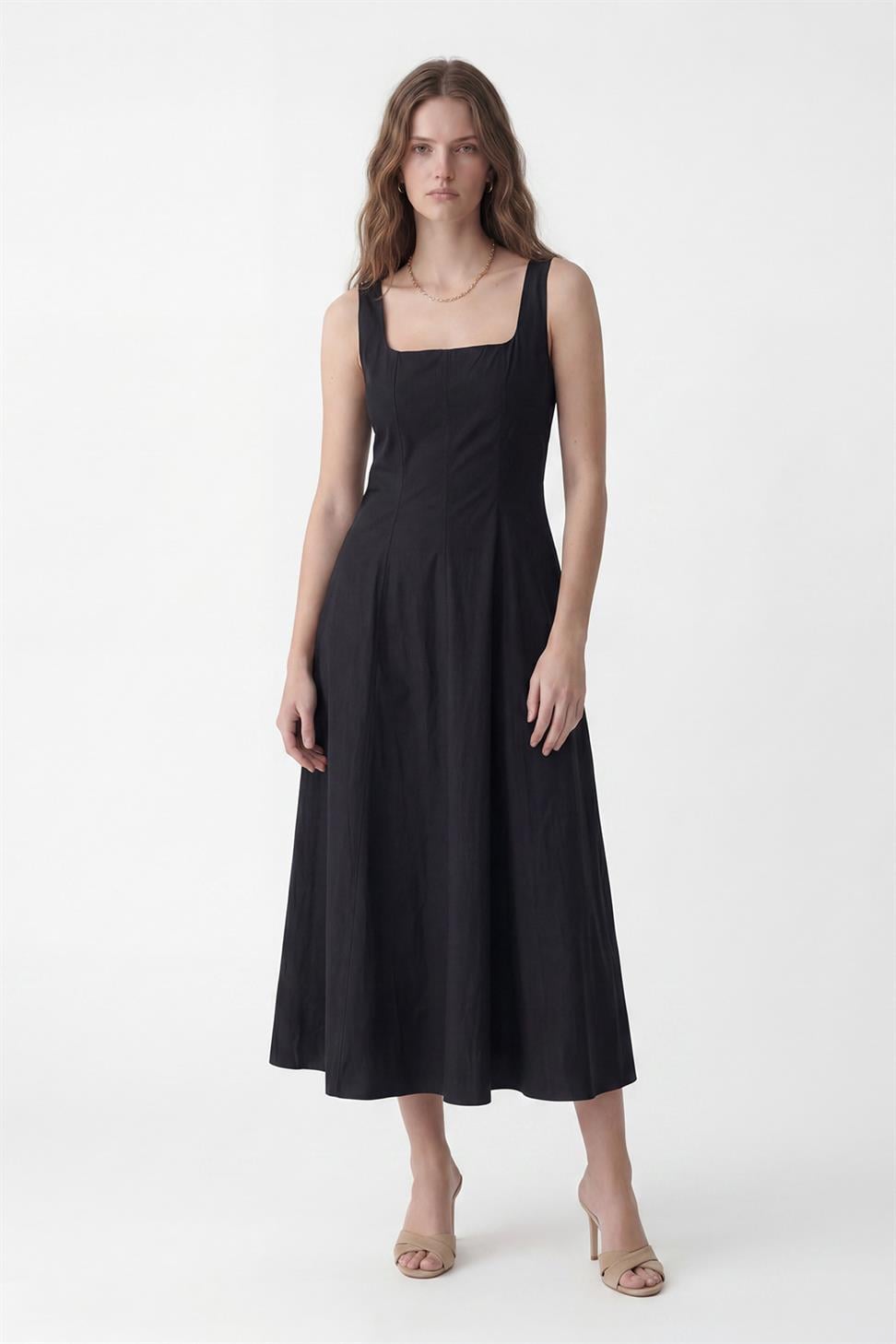 فستان نسائي من البوبلين بأكمام