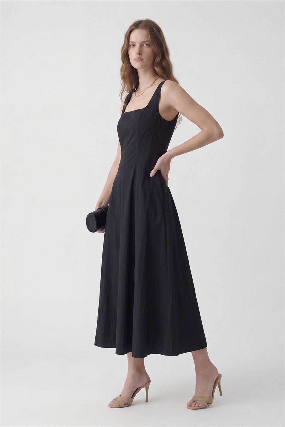 فستان نسائي من البوبلين بأكمام