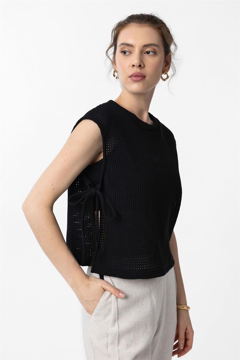 Antioch Siyah Bağcıklı Örgü Dokulu Kadın Top