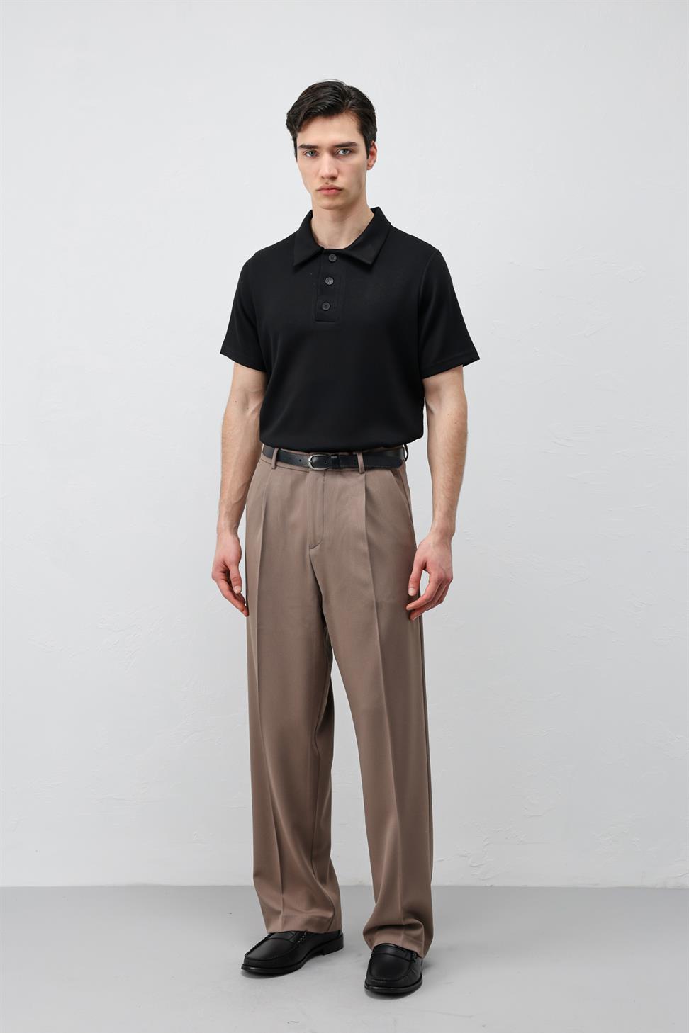 تي شيرت رجالي بياقة بولو بسيطة