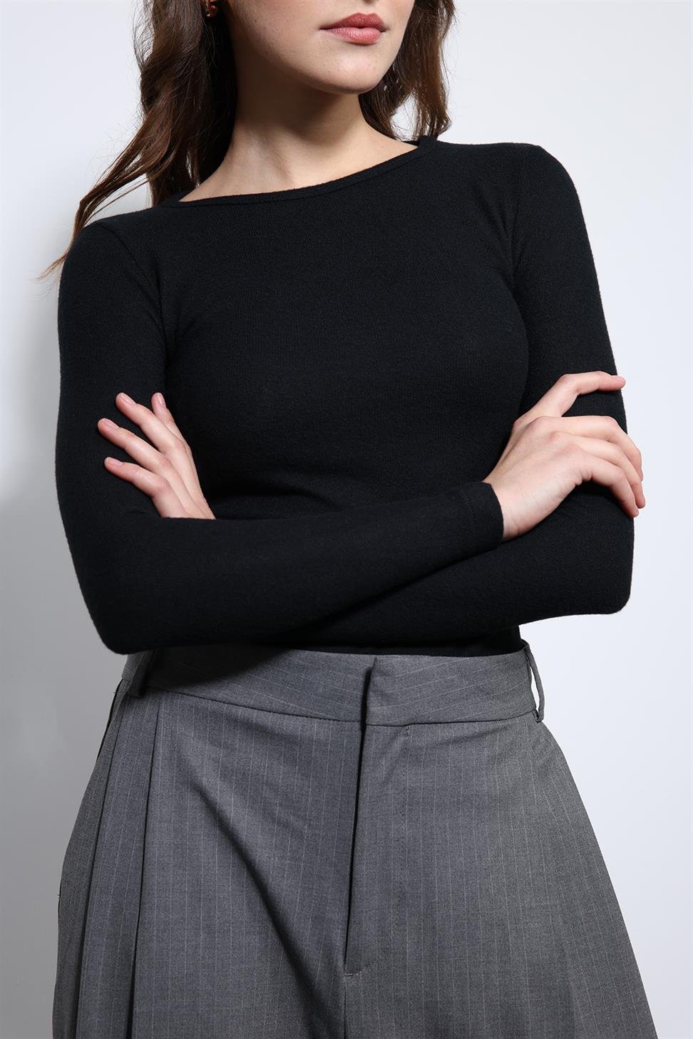 Antioch Siyah Basic Uzun Kollu T-Shirt