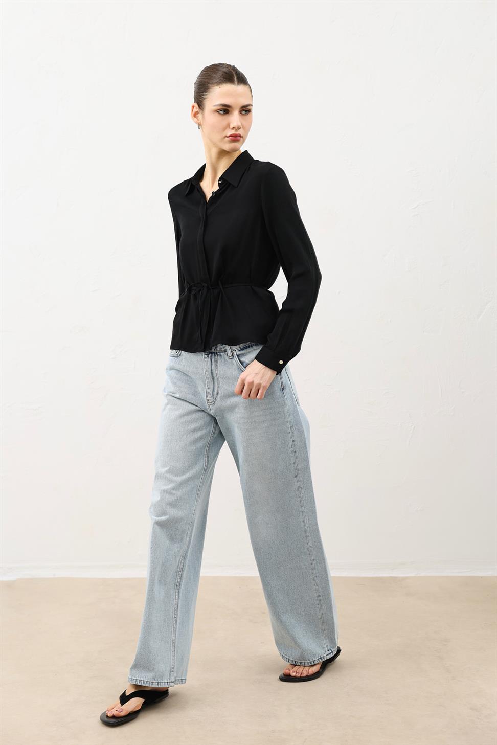 Womens Shirt with a Tie-Front