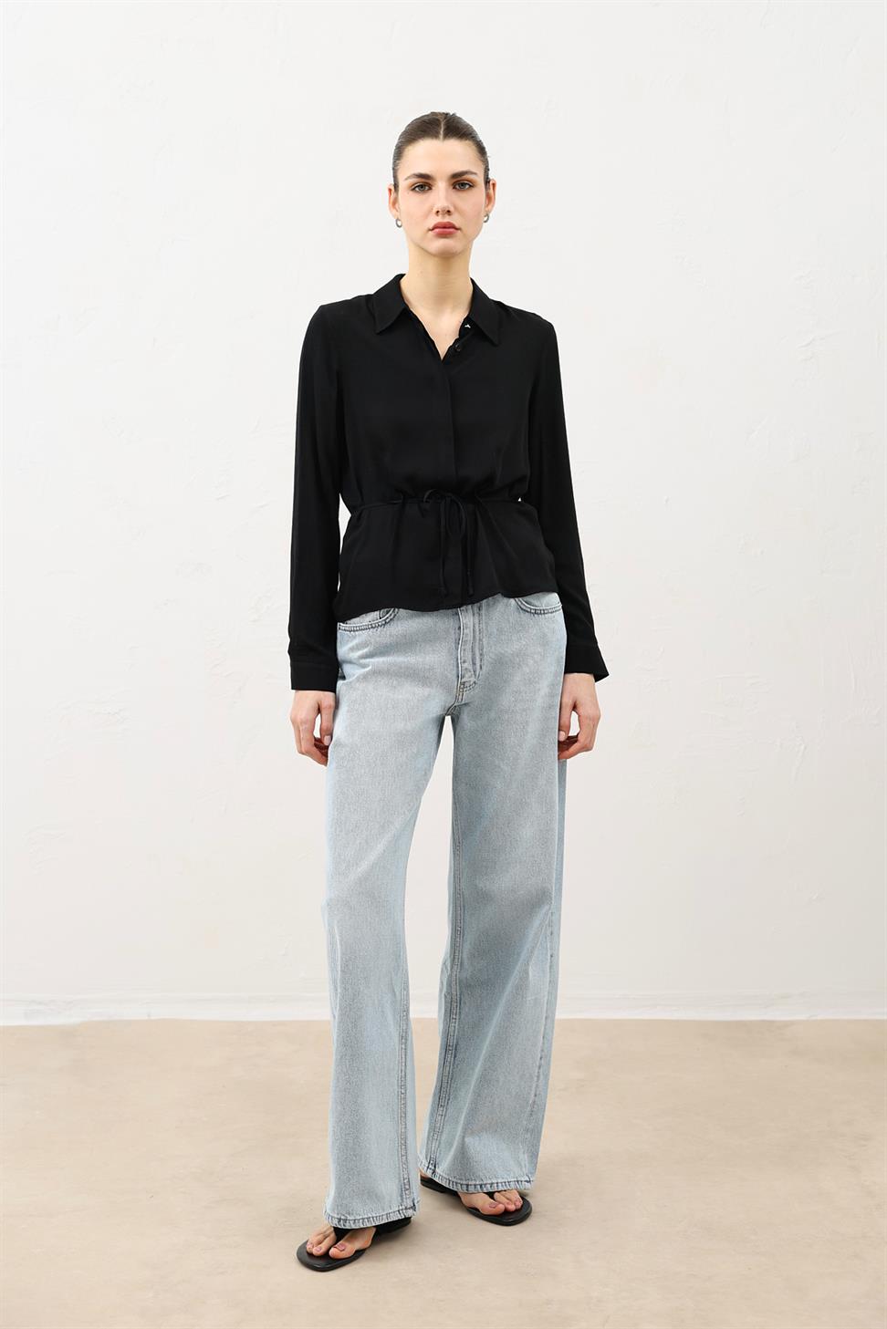 Womens Shirt with a Tie-Front