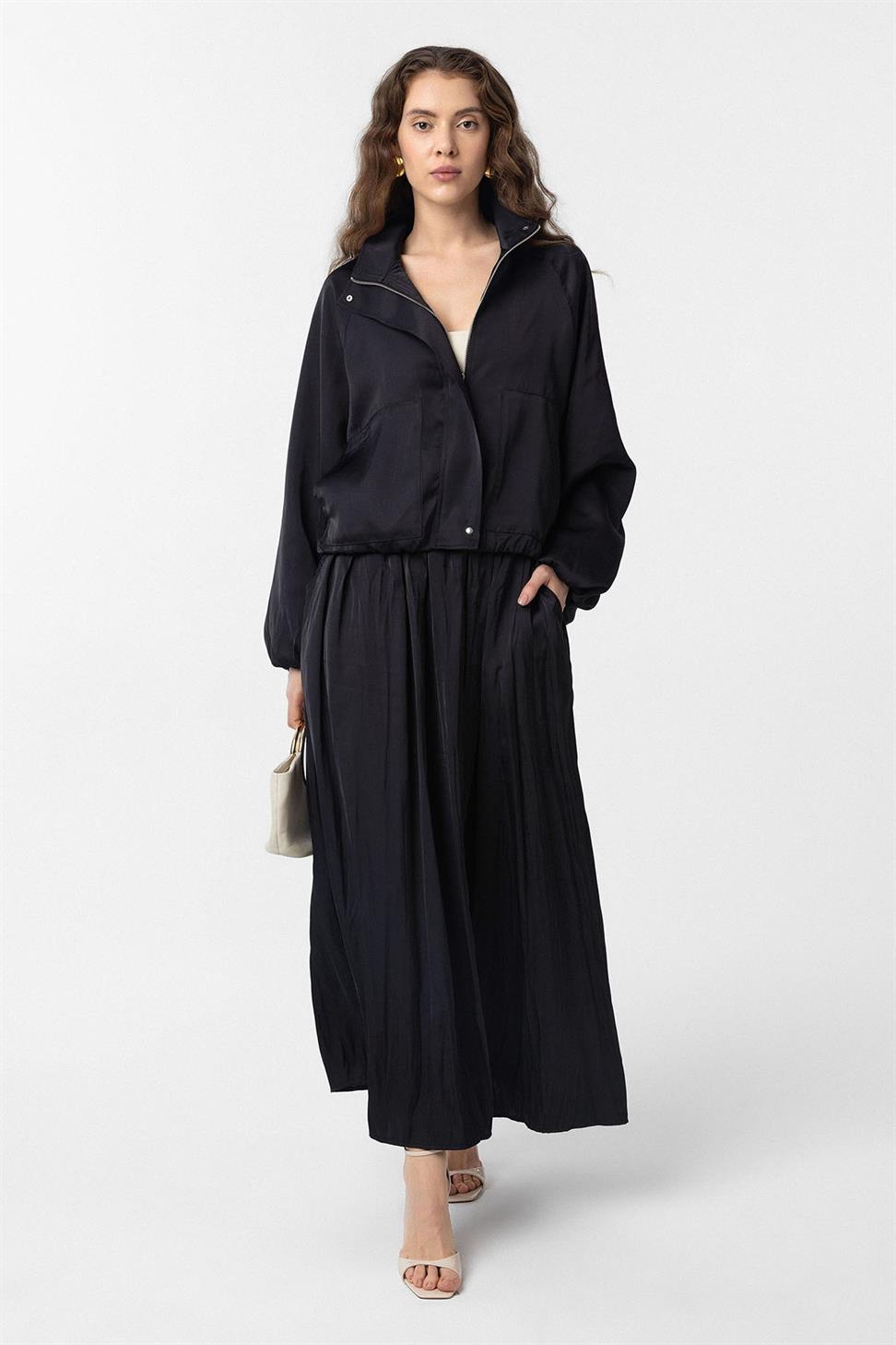 سترة بومبر نسائية ضيقة بياقة قائمة