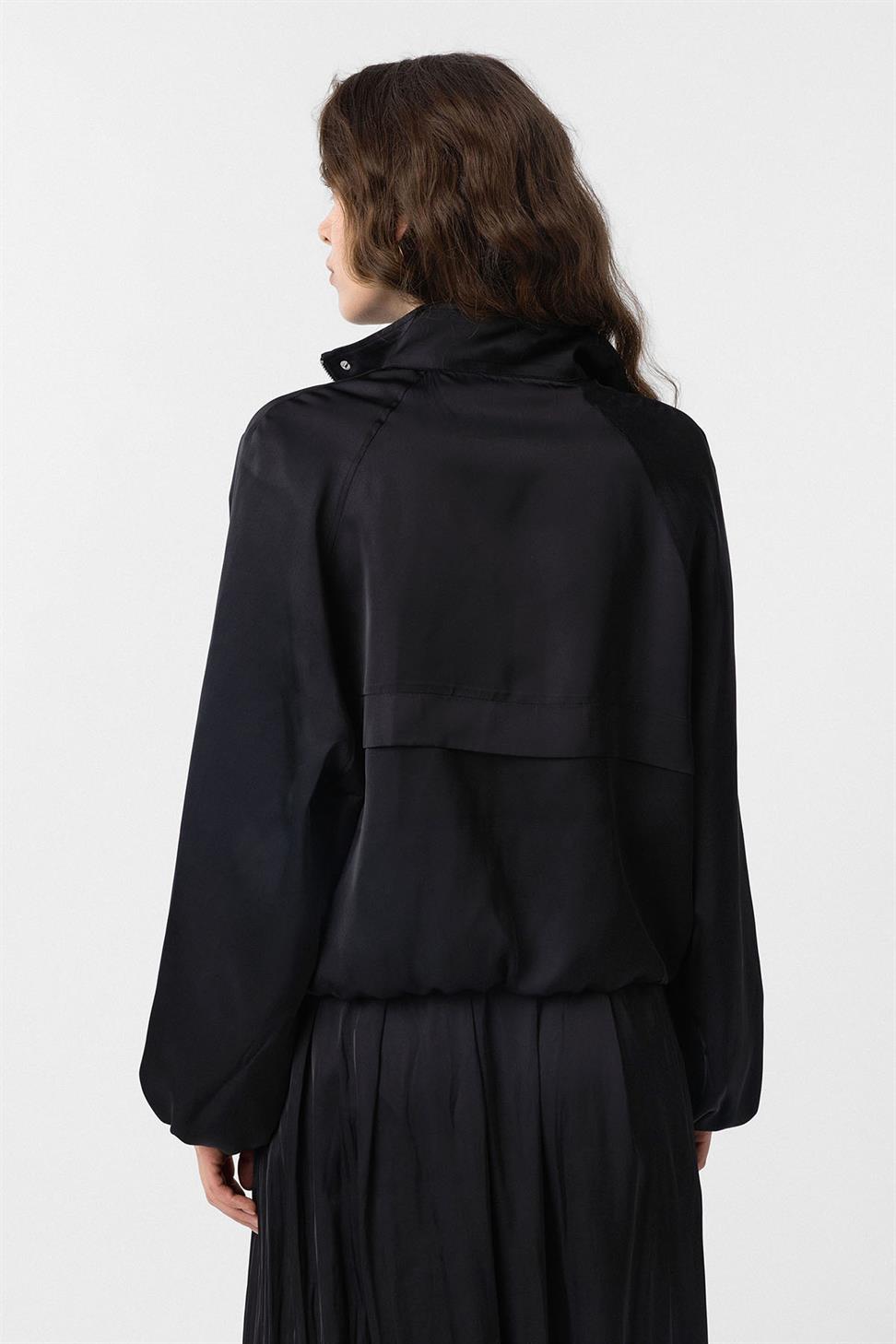 Antioch Siyah Dik Yaka İnce Kadın Bomber Ceket