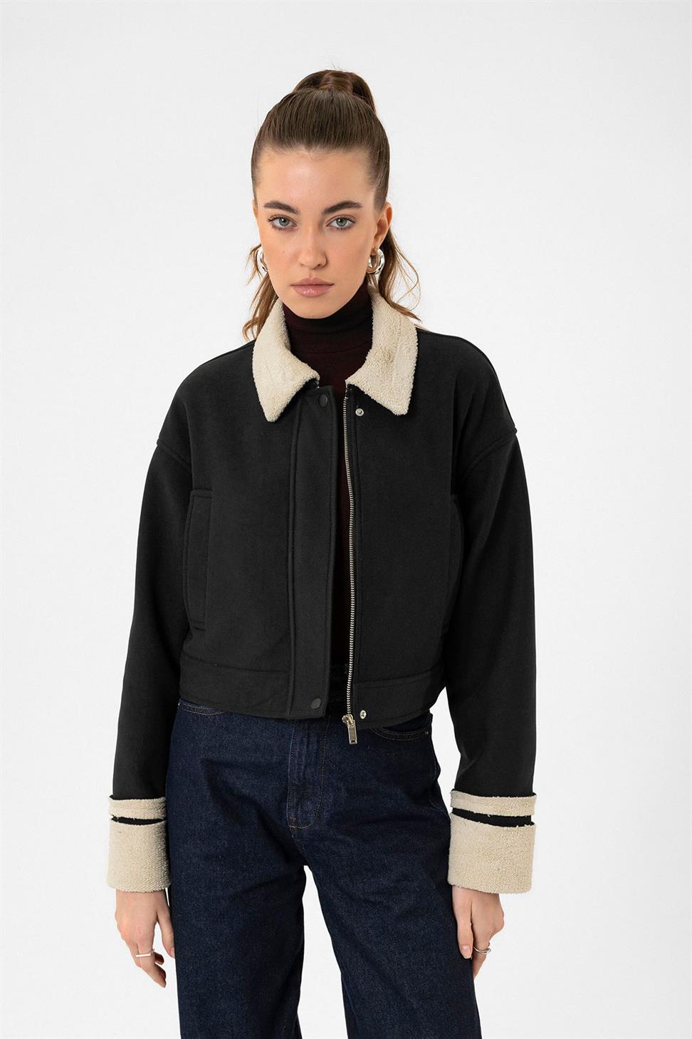 Antioch Siyah Kadın Astar Detaylı Dokulu Mont