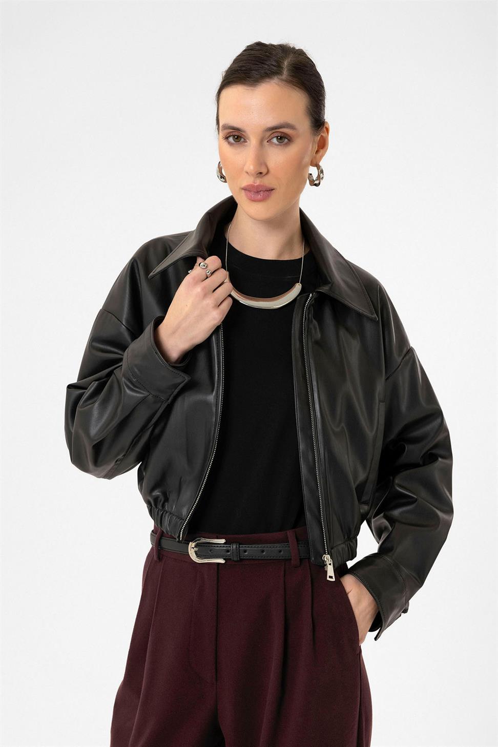 Antioch Siyah Kadın Bel Lastikli Suni Deri Mont