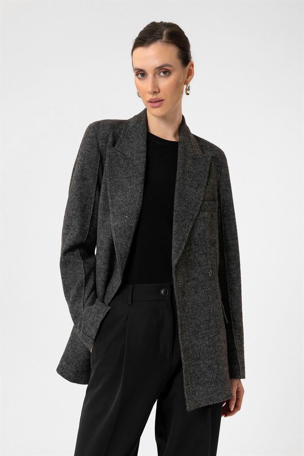 Antioch Siyah Kadın Kemerli Dokulu Blazer Ceket
