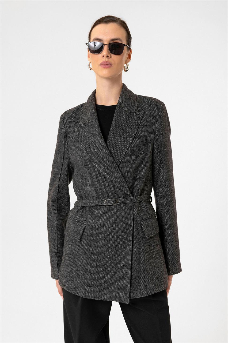 Antioch Siyah Kadın Kemerli Dokulu Blazer Ceket