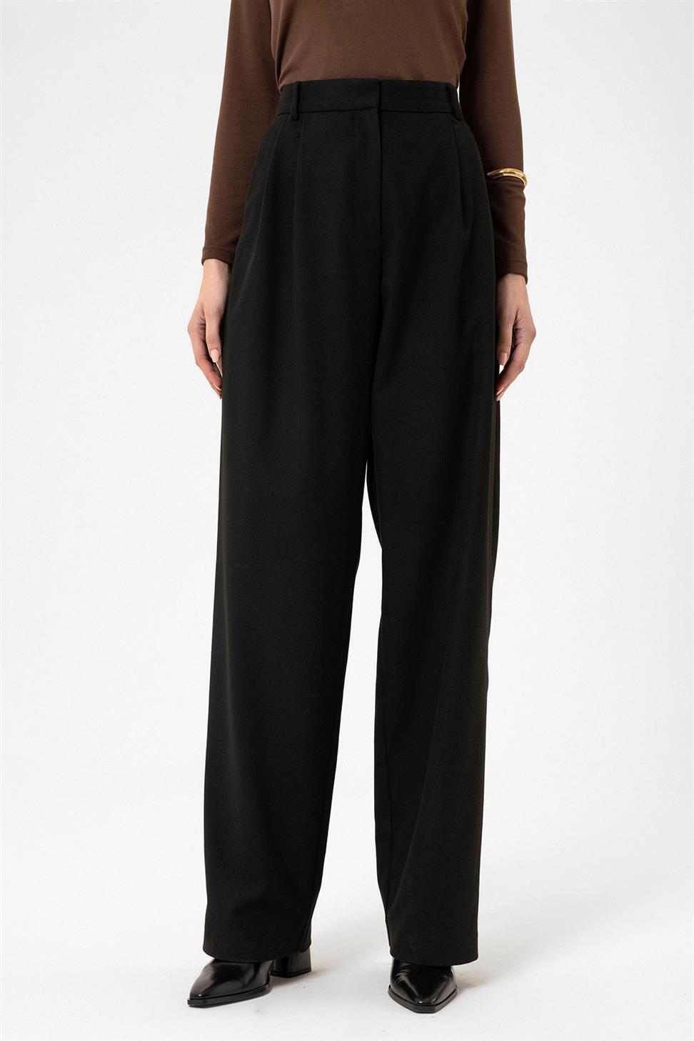 Antioch Siyah Kadın Yüksek Bel Pens Detaylı Straight Fit Pantolon