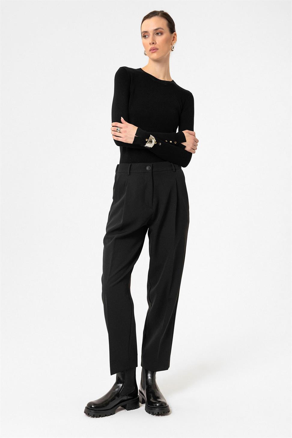 Antioch Siyah Kadın Yüksek Bel Straight Fit Kısa Pantolon