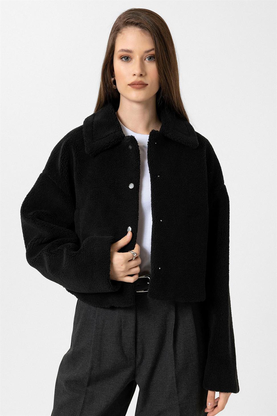 Antioch Siyah Kadın Yumuşak Dokulu Mont