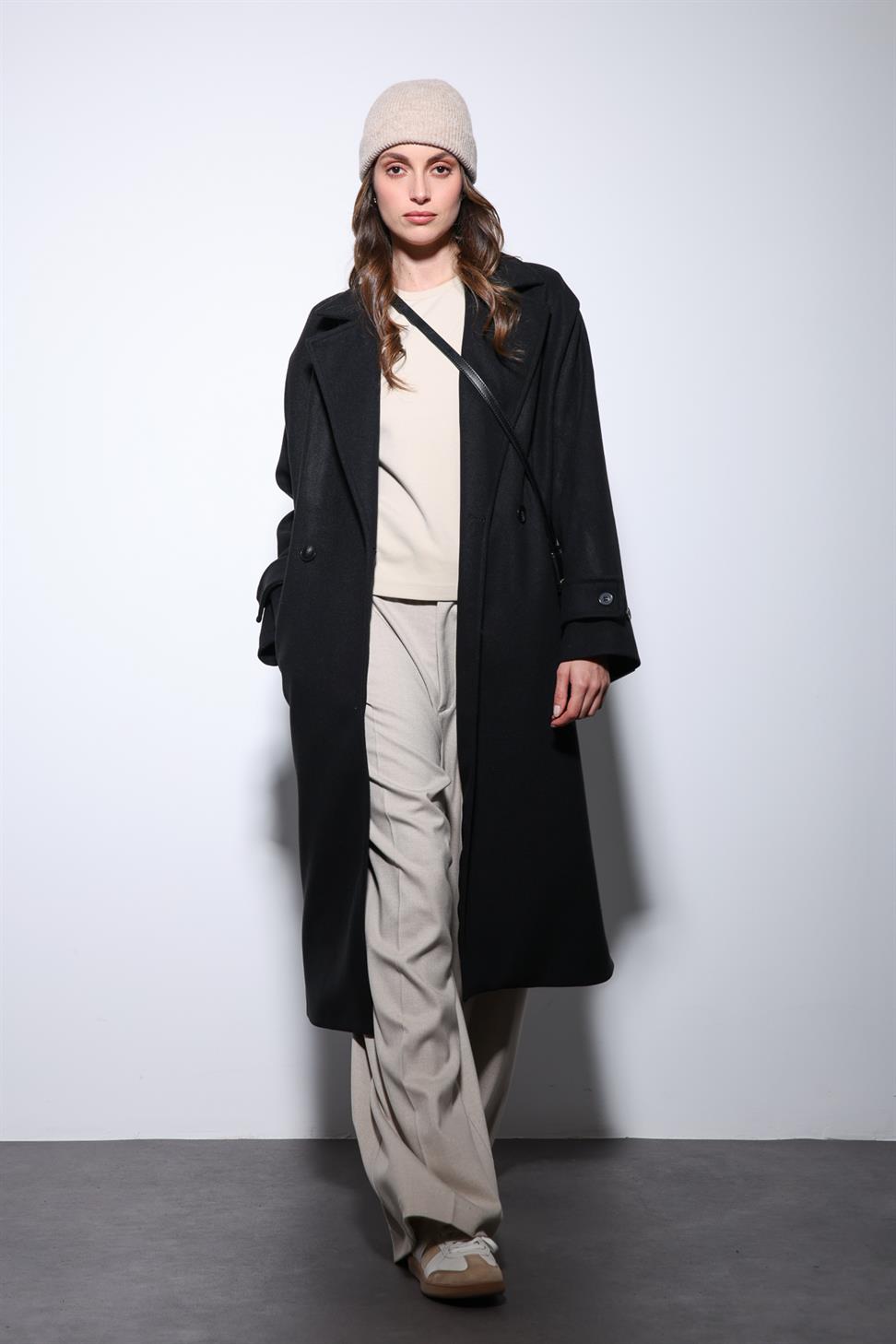 Antioch Siyah Kadın Yumuşak Dokulu Oversize Kruvaze Kaban