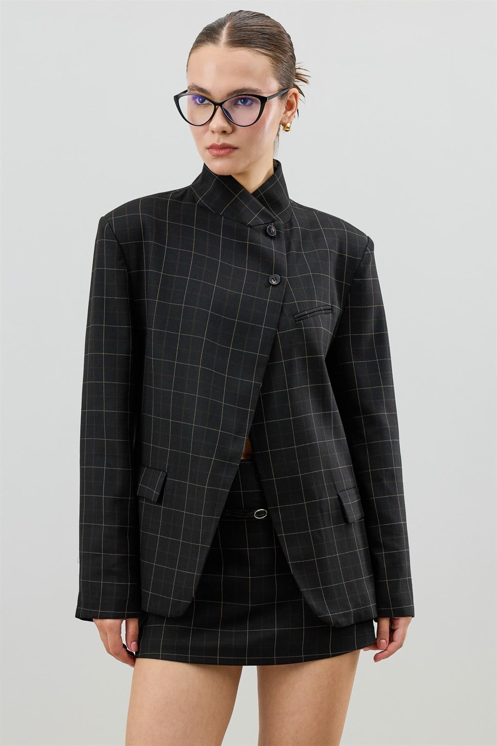 Antioch Siyah Kareli Dik Yaka Kadın Blazer Ceket
