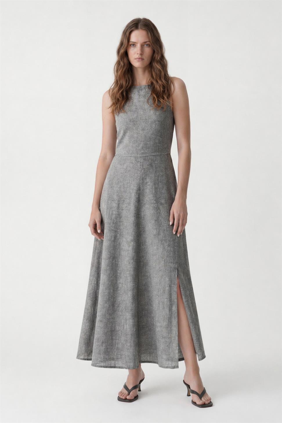 فستان نسائي بنمط الكتان