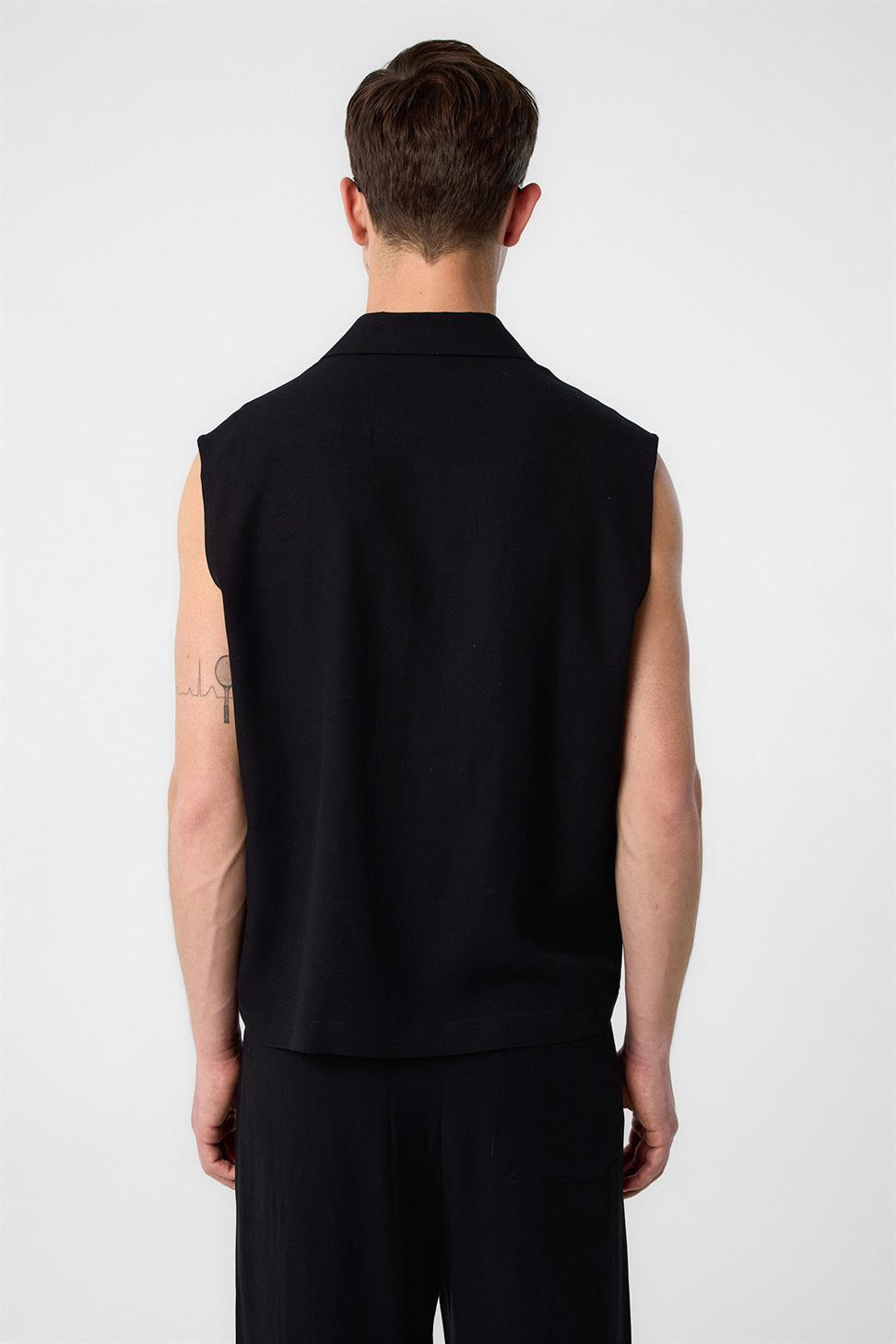 قميص رجالي بلا أكمام من مزيج الكتان