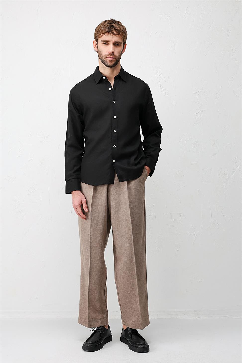 Relax Fit Mens Shirt with Linen Blend