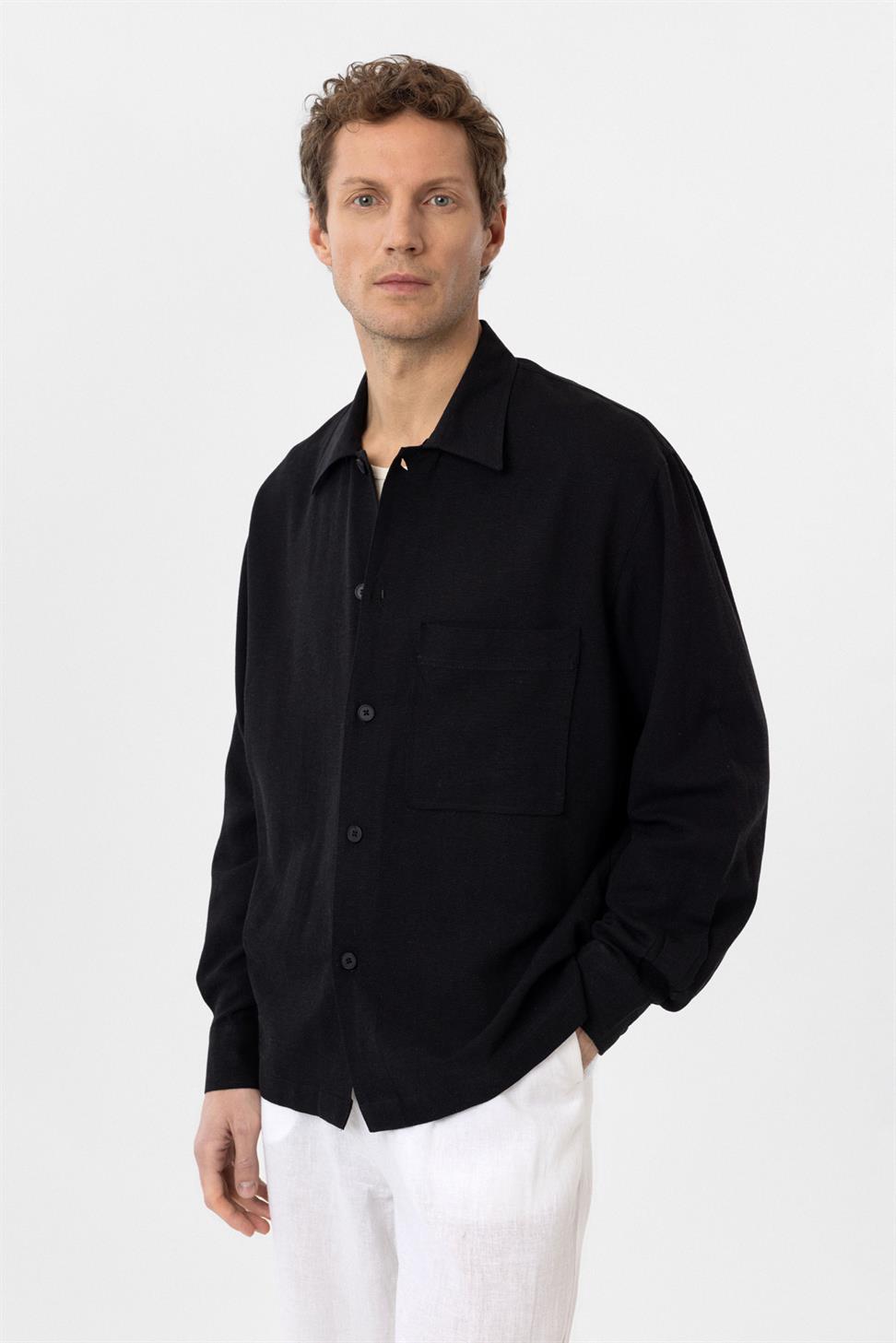 Relaxed Mens Shirt with Linen Blend