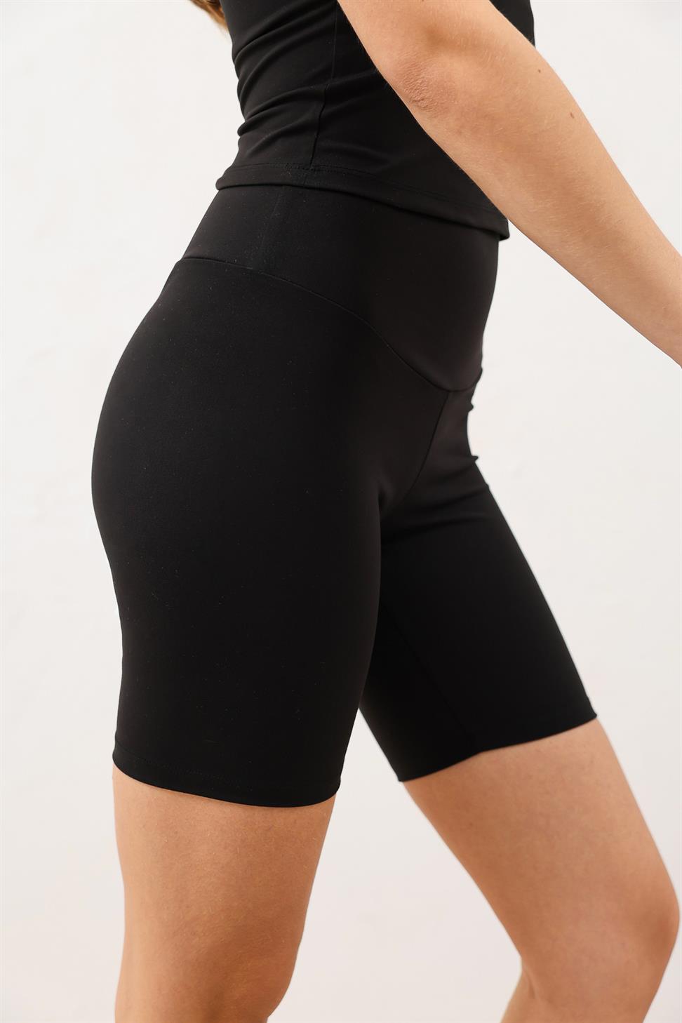 Short Sports Leggings