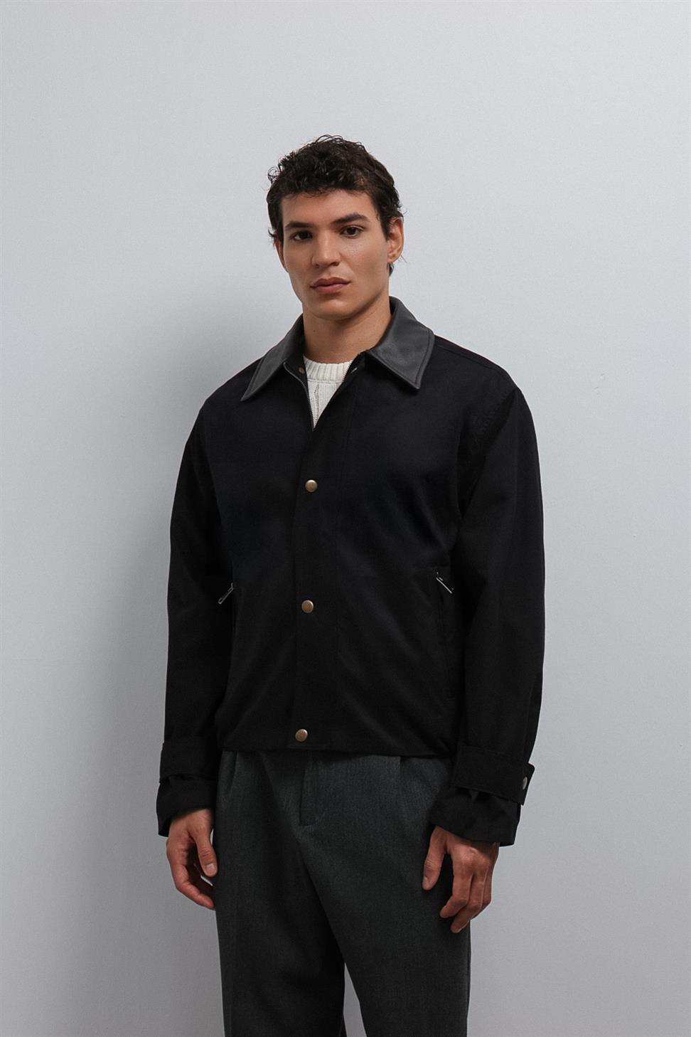 Antioch Siyah Kontrast Yaka Teknik Erkek Mont