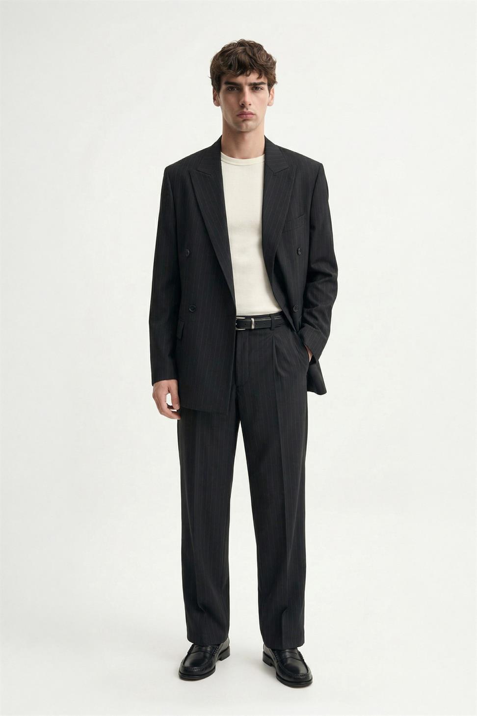 Antioch Siyah Kruvaze Çizgili Erkek Takım Elbise