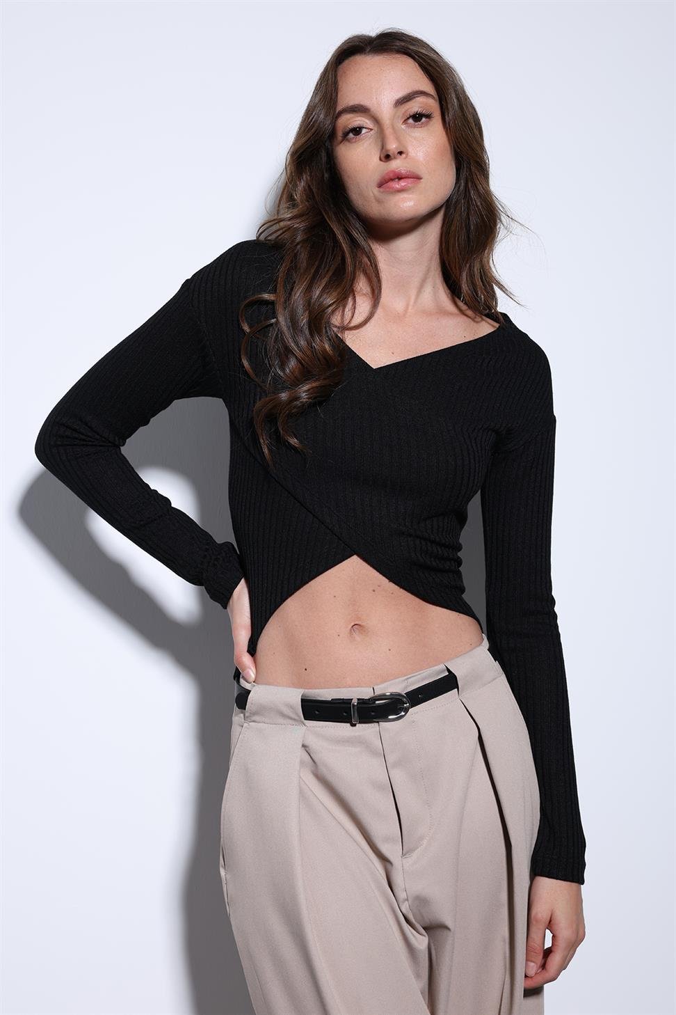 Antioch Siyah Kruvaze Kadın Bluz