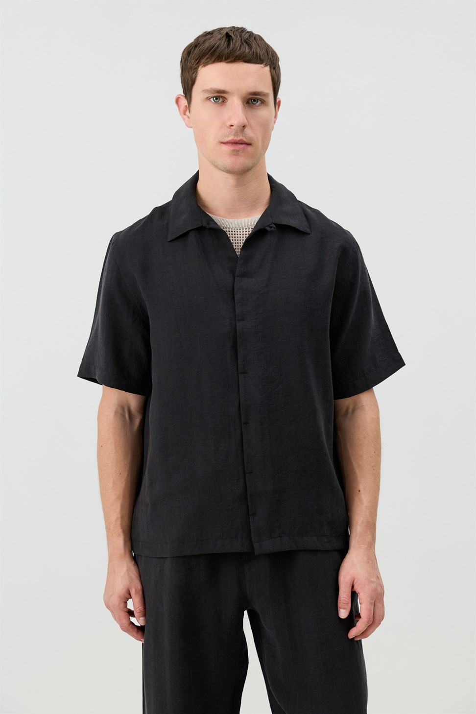 Mens Shirt with Lyocell Blend and Hidden Buttons