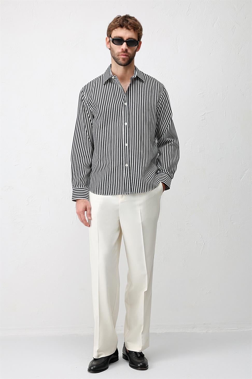 قميص رجالي مريح بخطوط من مزيج ليوسيل