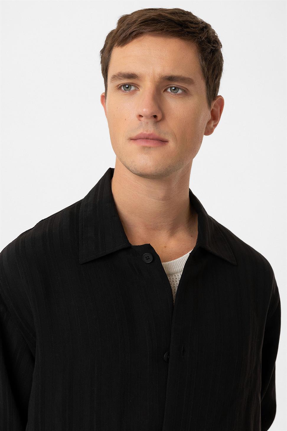 Antioch Siyah Oversize Dokulu Erkek Gömlek