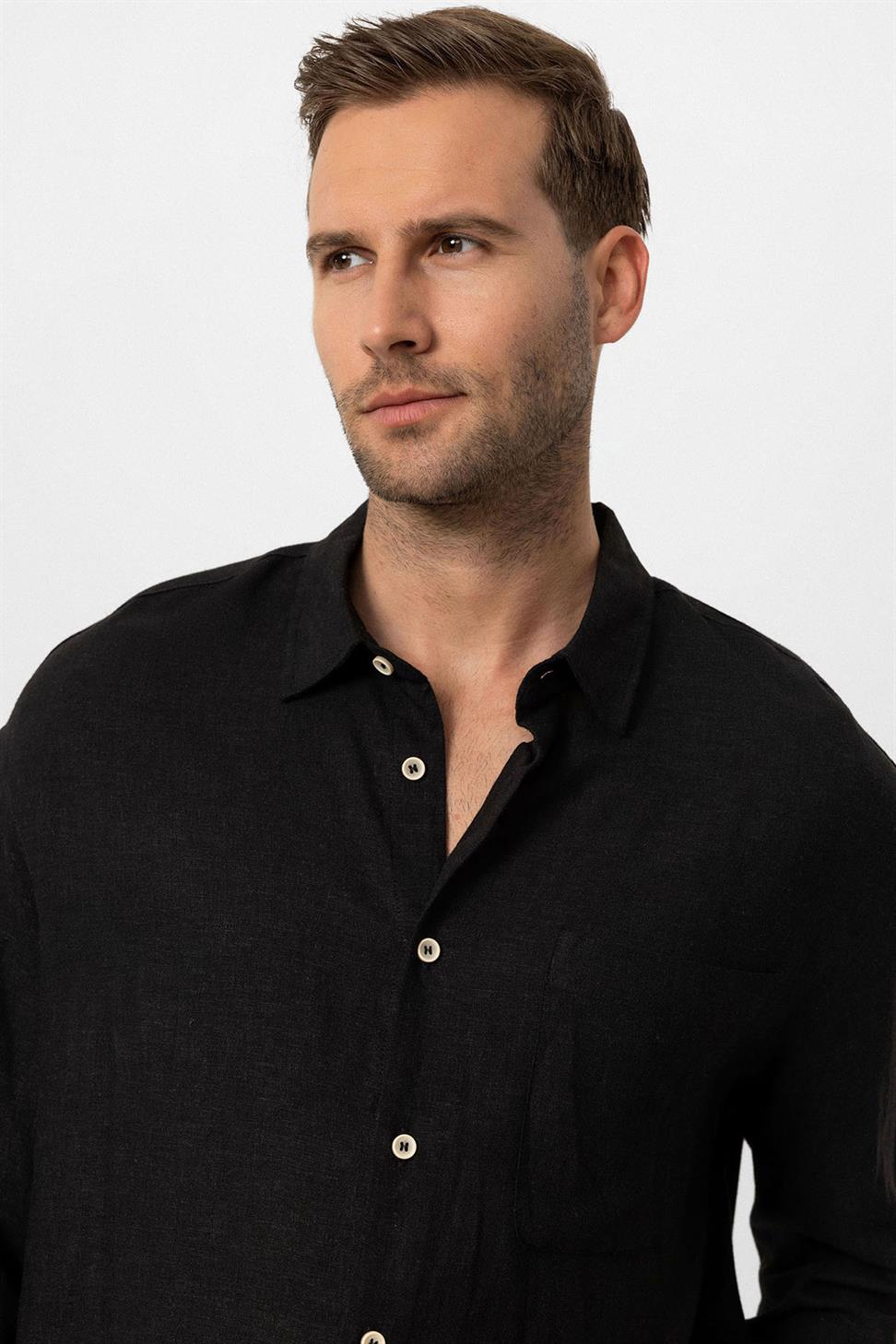 قميص رجالي بأكمام طويلة مكشوف الأكمام