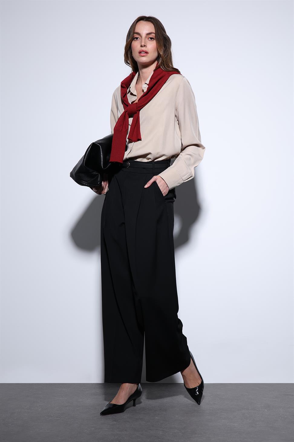 Antioch Siyah Pileli Palazzo Kadın Pantolon