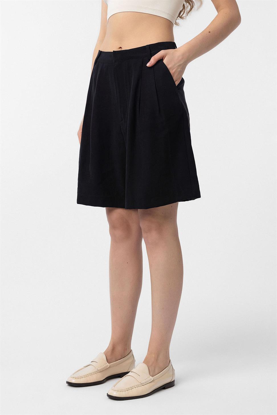 Antioch Siyah Pilili Kadın Bermuda Şort