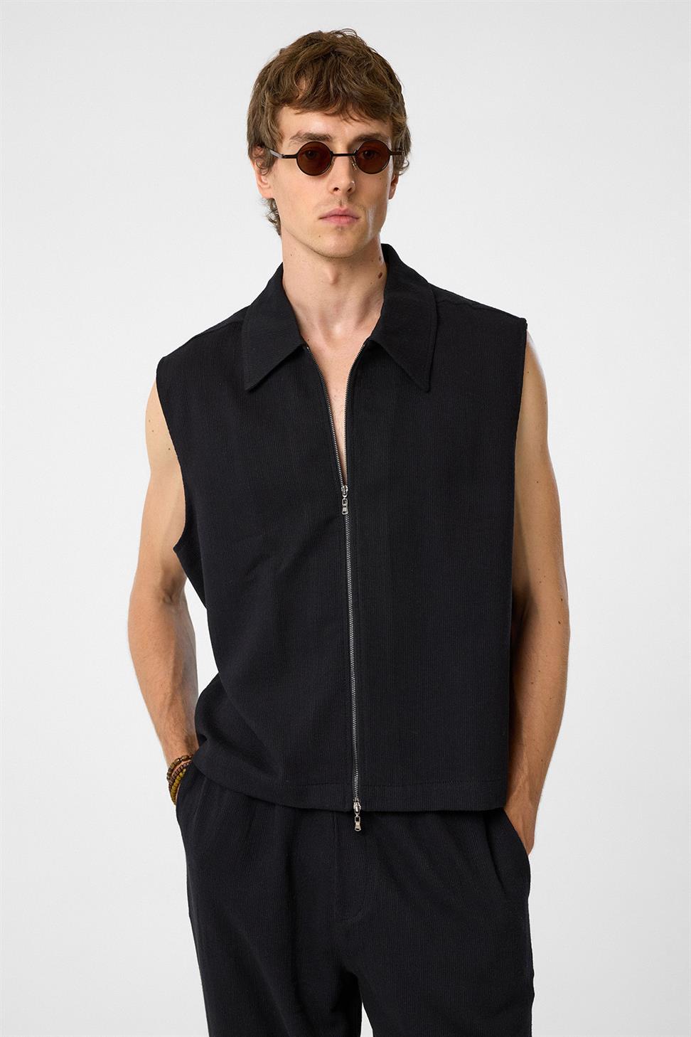 Antioch Siyah Polo Yaka Dokulu Erkek Yelek