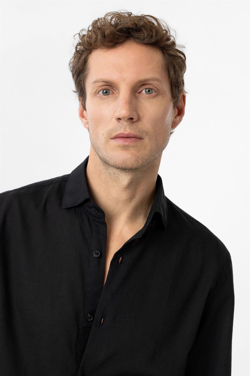 Antioch Siyah Relax Fit Liyosel Kumaş Erkek Gömlek