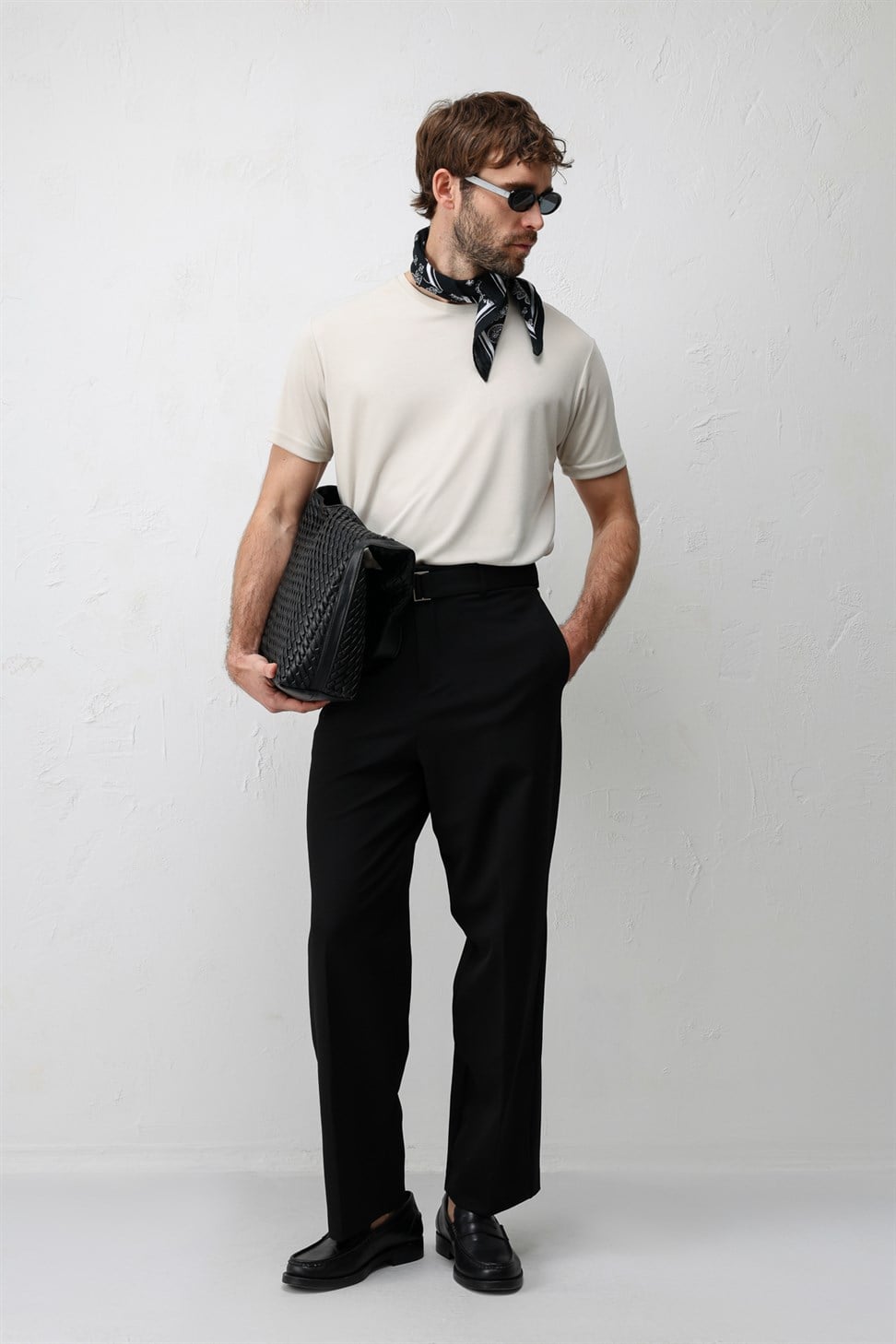 Antioch Siyah Relaxed Fit Kemerli Erkek Pantolon