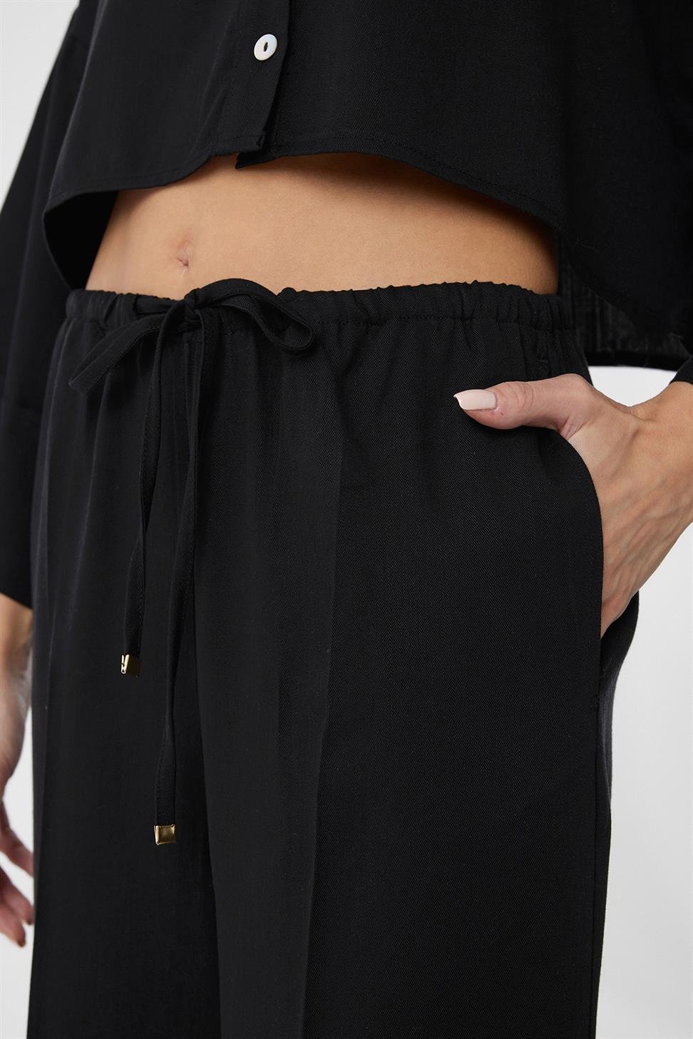 Antioch Siyah Relaxed Kadın Pantolon