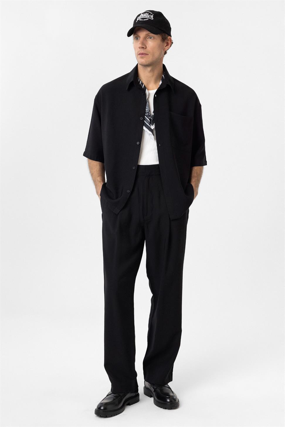 Antioch Siyah Relaxed Kısa Kollu Erkek Gömlek