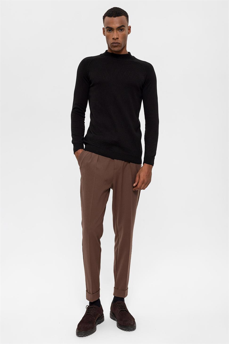 Antioch Siyah Yarım Boğazlı Erkek Triko