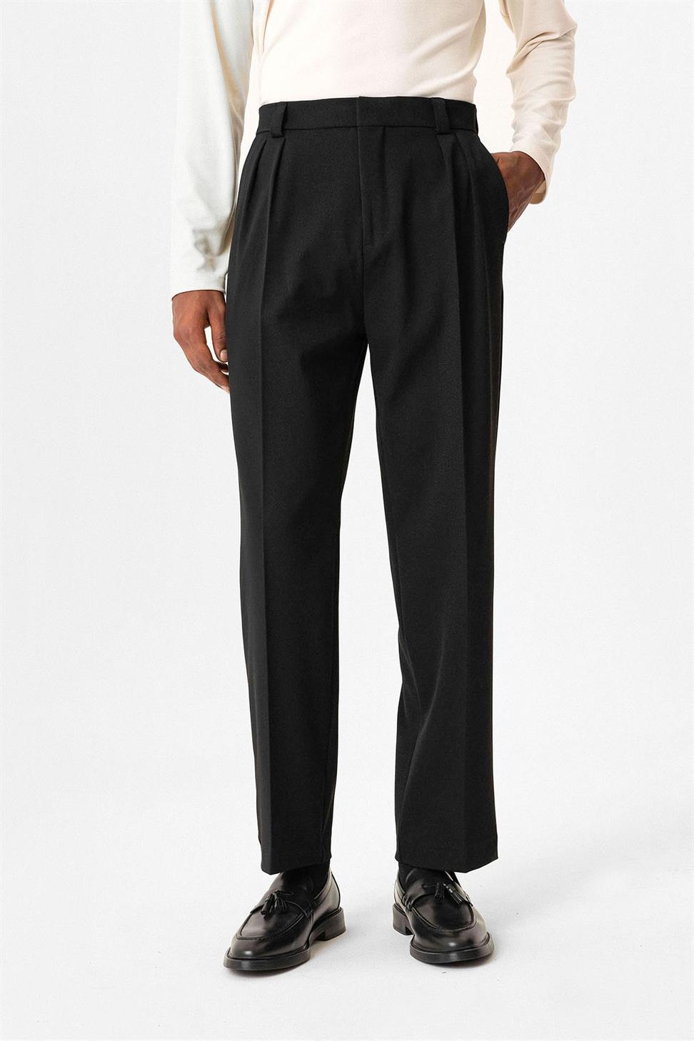 بنطلون رجالي فضفاض عالي الخصر ذو ثنيات عالية الخصر ومريح للرجال