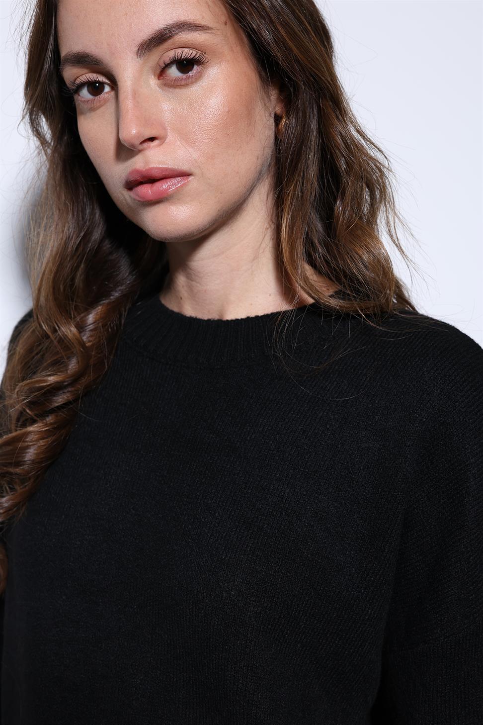 Antioch Siyah Yün Karışımlı Kadın Kazak