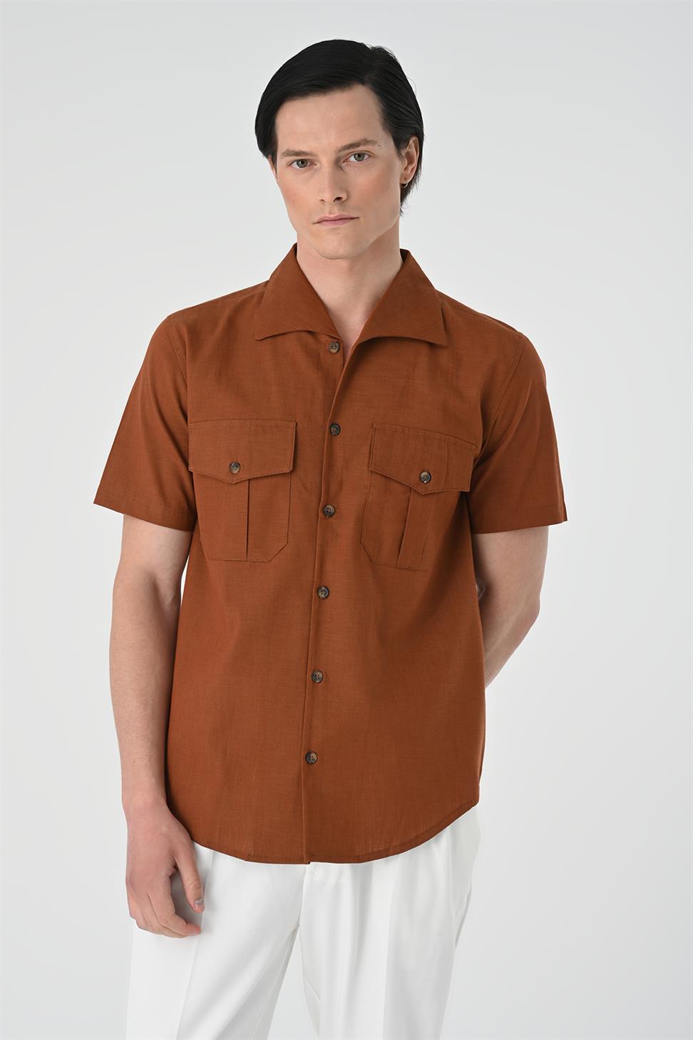 قميص رجالي بياقة واسعة وجيب مزدوج بقصة ضيقة