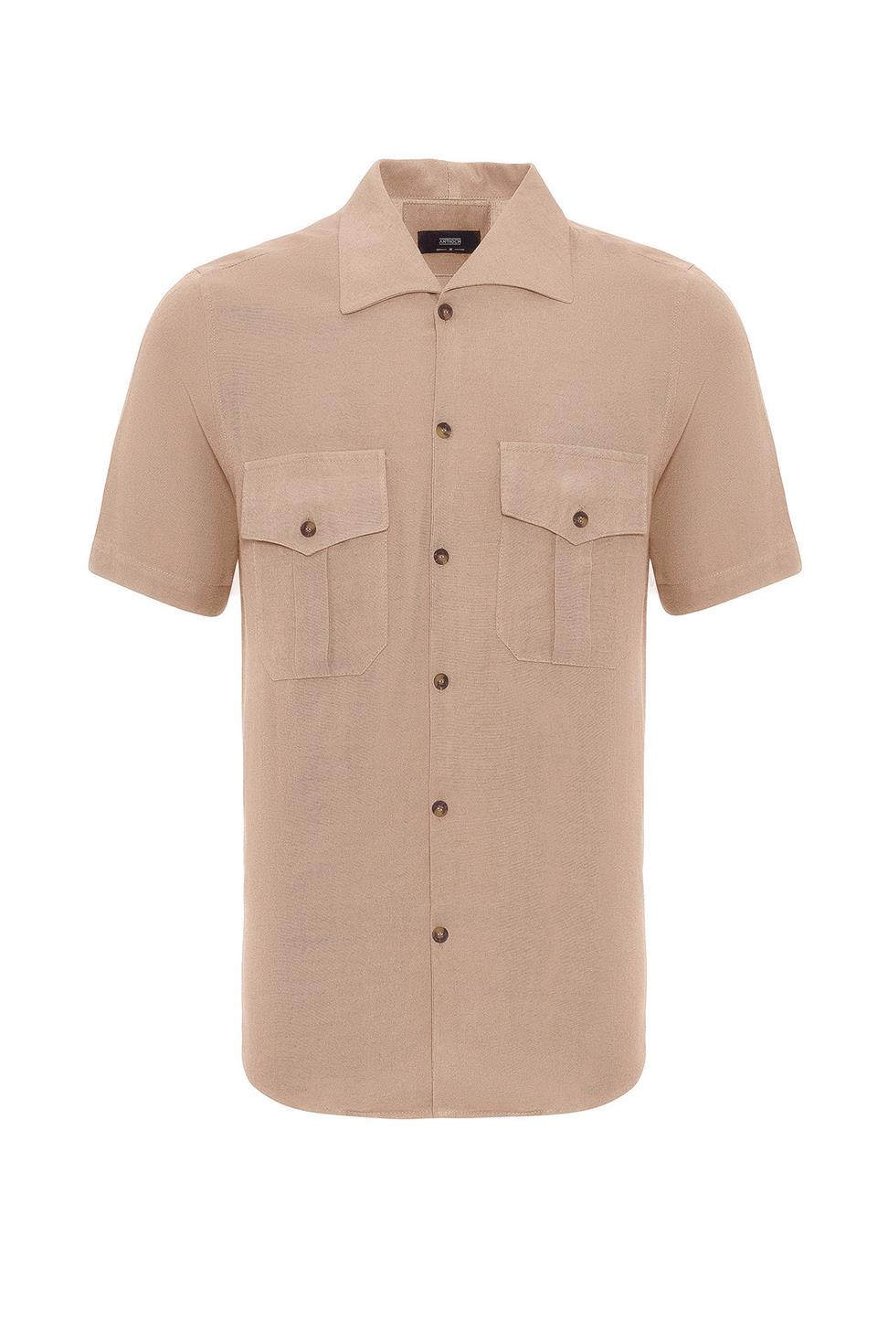 قميص رجالي بياقة واسعة وجيب مزدوج بقصة ضيقة