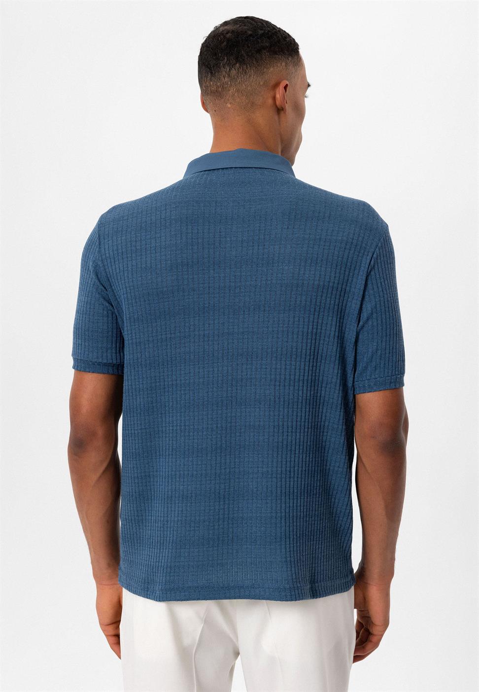 تي شيرت بولو ياكا إركيك بقصة ضيقة