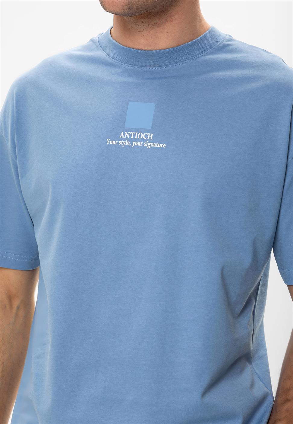 تي شيرت رجالي مطبوع كبير الحجم