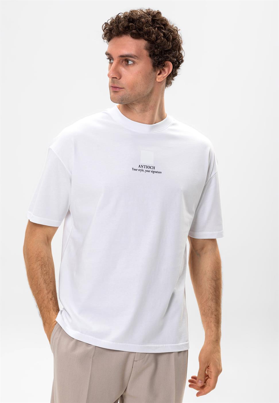 تي شيرت رجالي مطبوع كبير الحجم