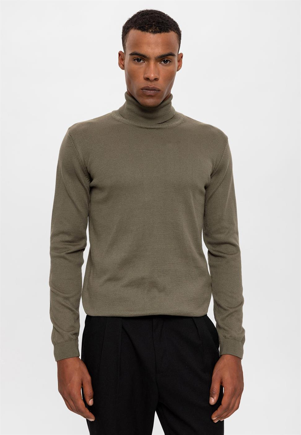 ملابس تريكو رجالية كاملة السلحفاة